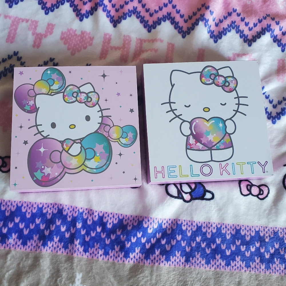 New hello kitty wall plaques 2pc